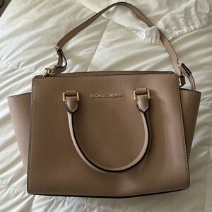 Michael Kors Selma Satchel Bag